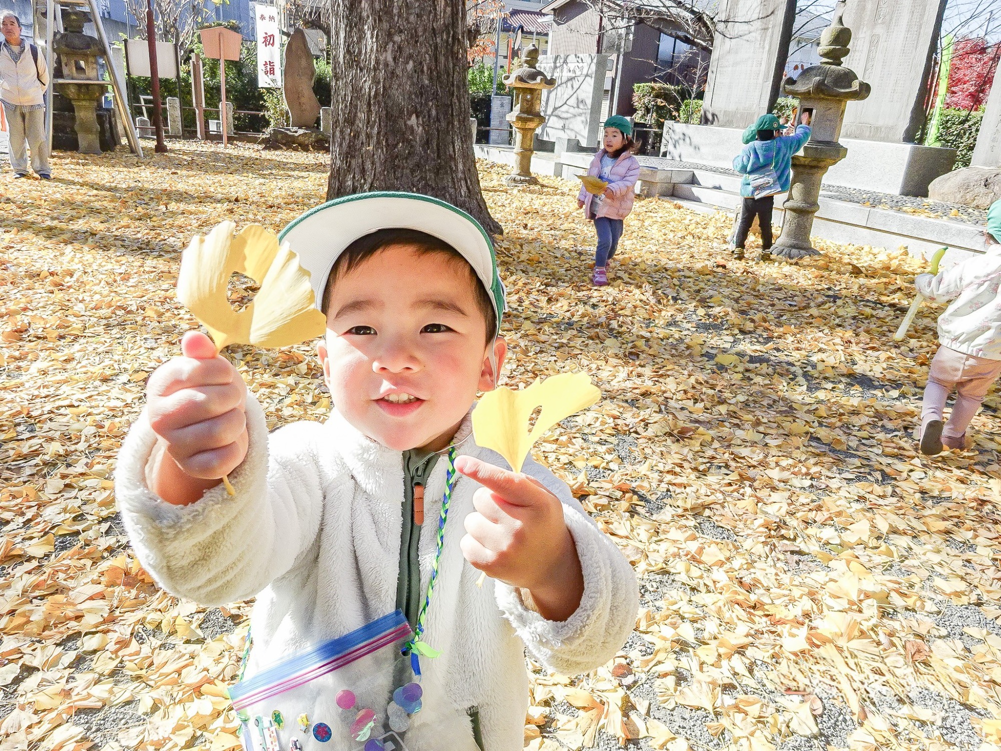 写真：休憩中の園児